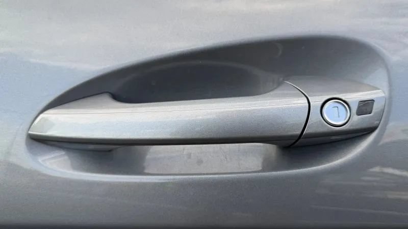 Used 2014 Mercedes-Benz C 250 Sedan image 11