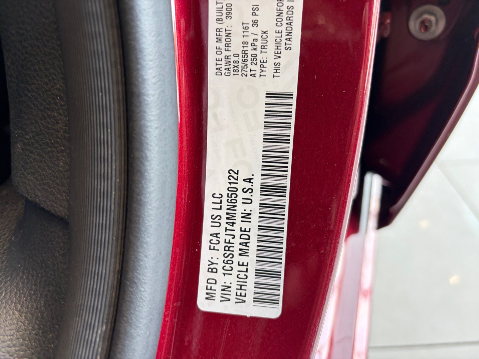 Used 2021 RAM 1500 Laramie AWD/4WD image 34