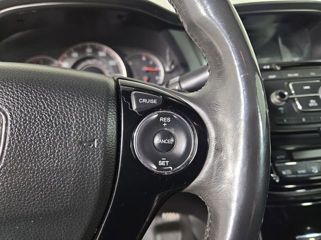 Used 2017 Honda Accord Sport image 22