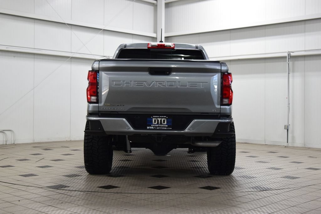 Used 2024 Chevrolet Colorado LT w/ LT Convenience Package III AWD/4WD image 7