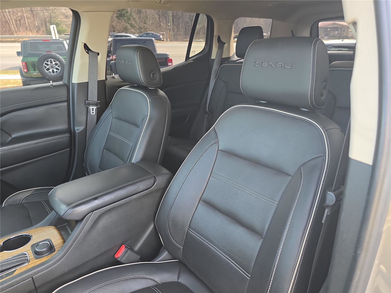 Used 2019 GMC Acadia Denali w/ Technology Package image 21