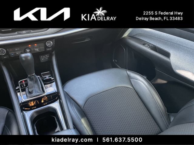 Used 2022 Jeep Compass Latitude w/ Sun and Sound Group image 14