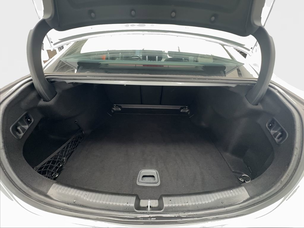 Used 2023 Mercedes-Benz C 300 Sedan image 16