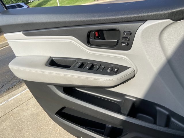 Used 2022 Honda Odyssey EX-L image 47