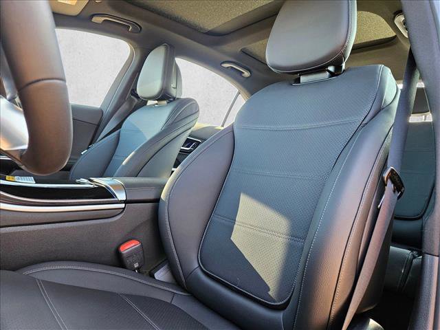 Certified 2026 Mercedes-Benz C 300 Sedan image 4