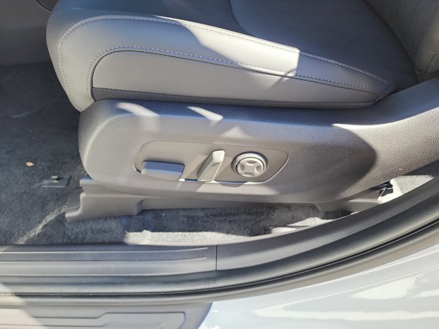 New 2026 Kia Carnival SX image 17