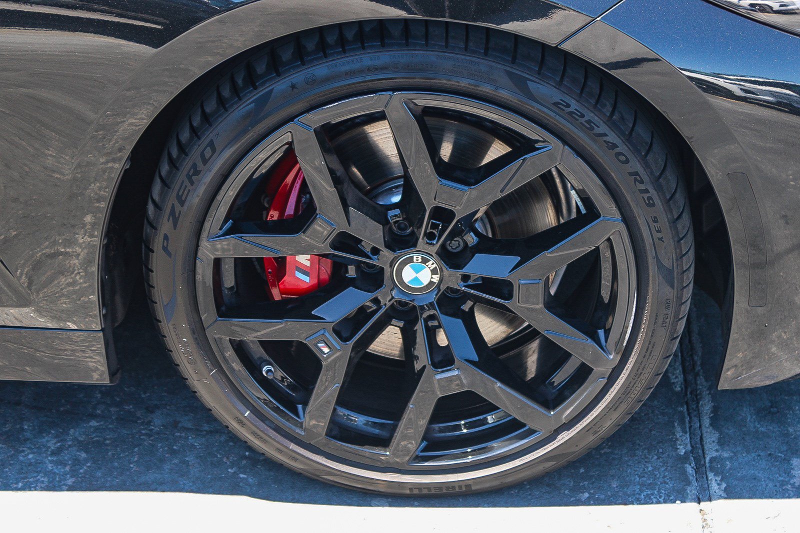 Used 2025 BMW M340i w/ Premium Package RWD image 11