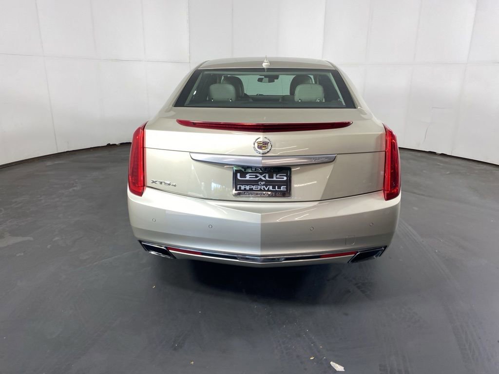 Used 2014 Cadillac XTS Luxury w/ Driver Awareness Package AWD/4WD image 7