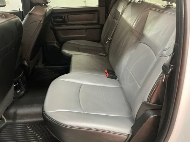 Used 2024 RAM 2500 Tradesman w/ Chrome Appearance Group AWD/4WD image 13