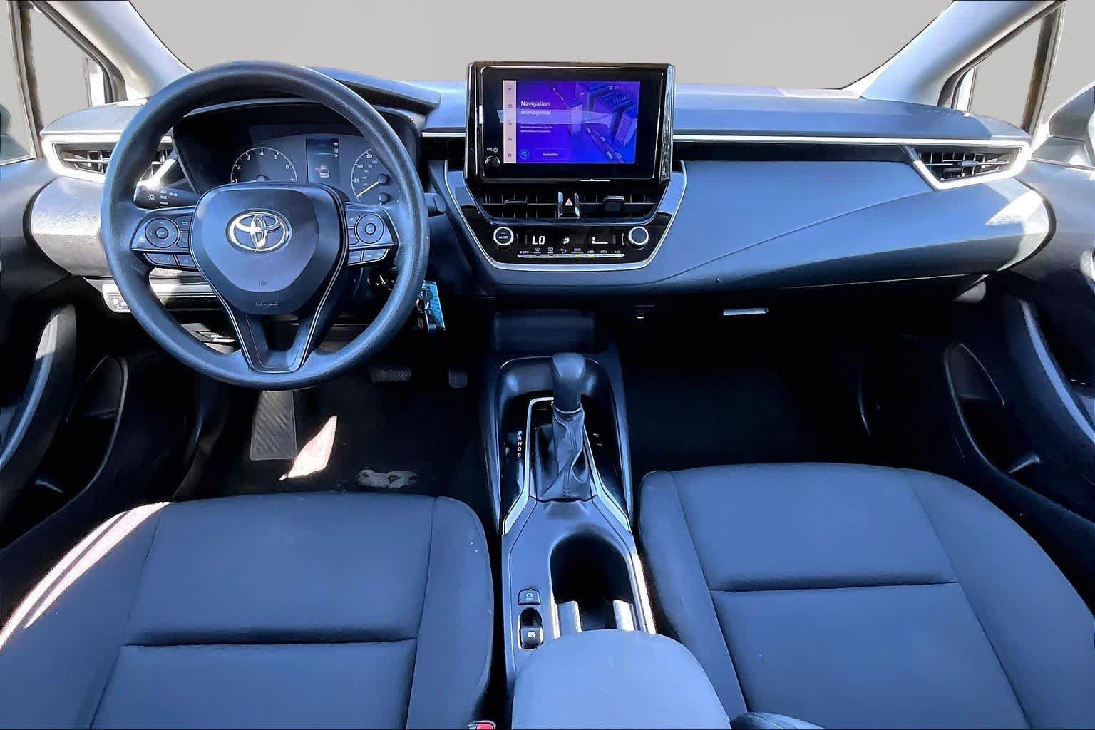 Used 2024 Toyota Corolla LE FWD image 16