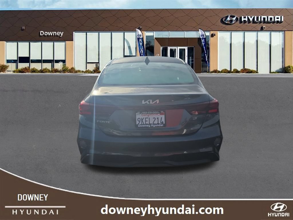 Used 2024 Kia Forte LXS FWD image 4