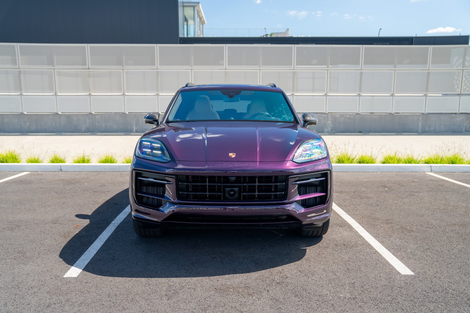 Certified 2025 Porsche Cayenne GTS AWD/4WD image 6