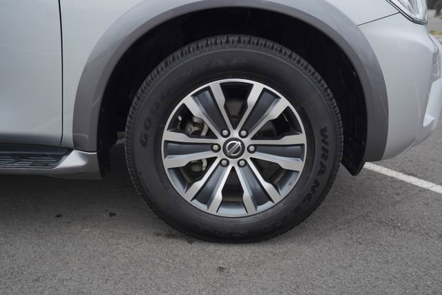 Used 2018 Nissan Armada SL w/ Moonroof Package image 43