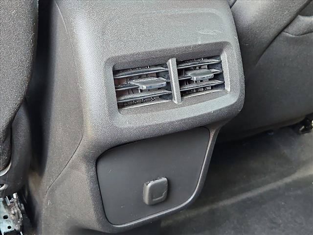 Certified 2018 Chevrolet Equinox LT w/ LPO, Protection Package FWD image 24