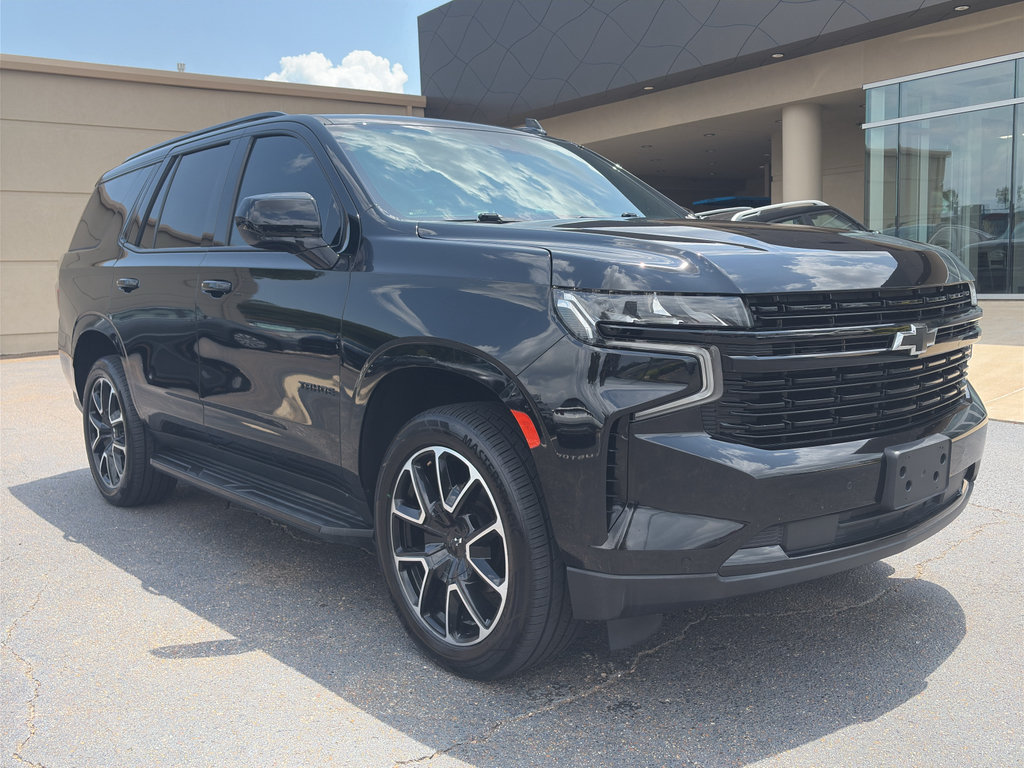 Used 2023 Chevrolet Tahoe RST AWD/4WD image 3