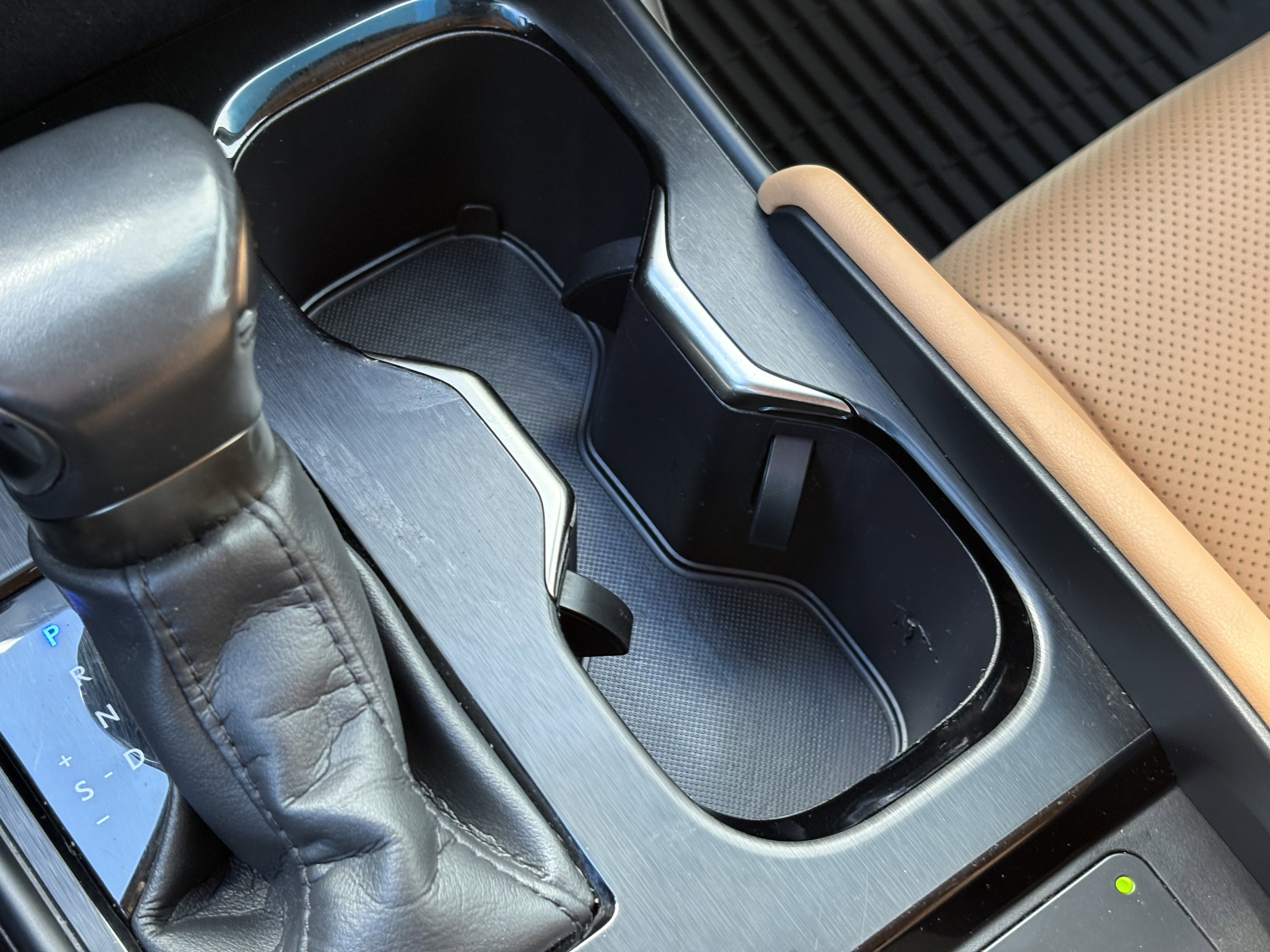 Used 2024 Lexus ES 300h w/ Premium Package image 27