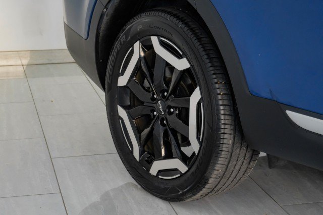 Used 2023 Kia Telluride S w/ S Sunroof Package FWD image 70