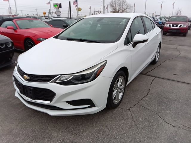 Used 2018 Chevrolet Cruze LT w/ LT Fleet Convenience Package image 1