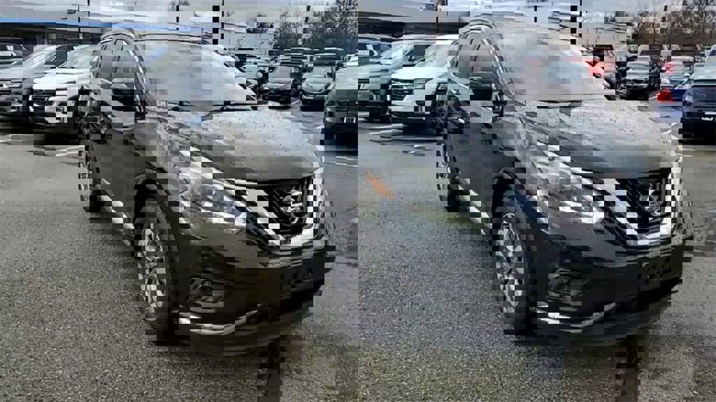 Used 2018 Nissan Murano SL image 2