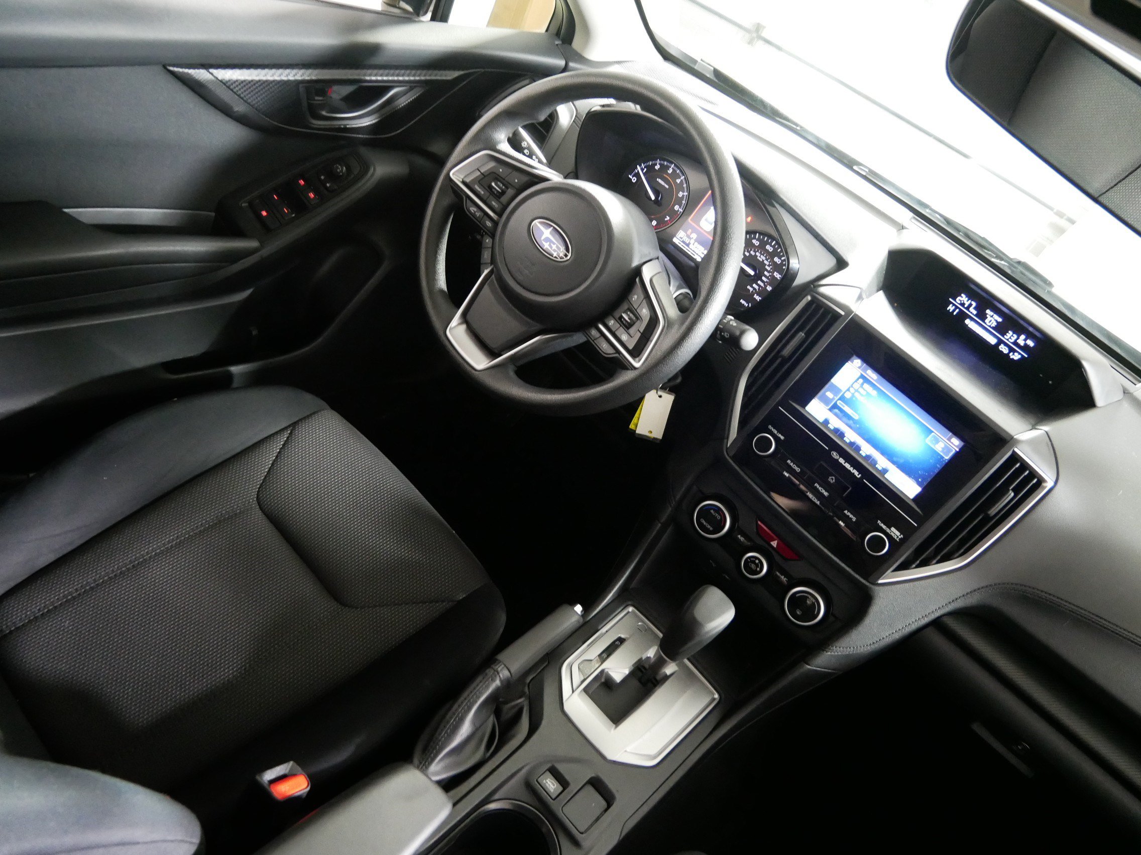 Used 2021 Subaru Crosstrek 2.0i AWD/4WD image 9