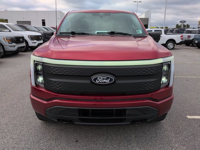 Used 2024 Ford F150 Lightning XLT AWD/4WD image 9
