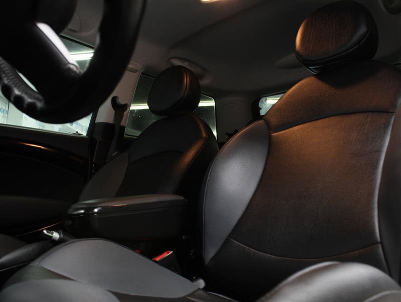 Used 2009 MINI Cooper S FWD image 8