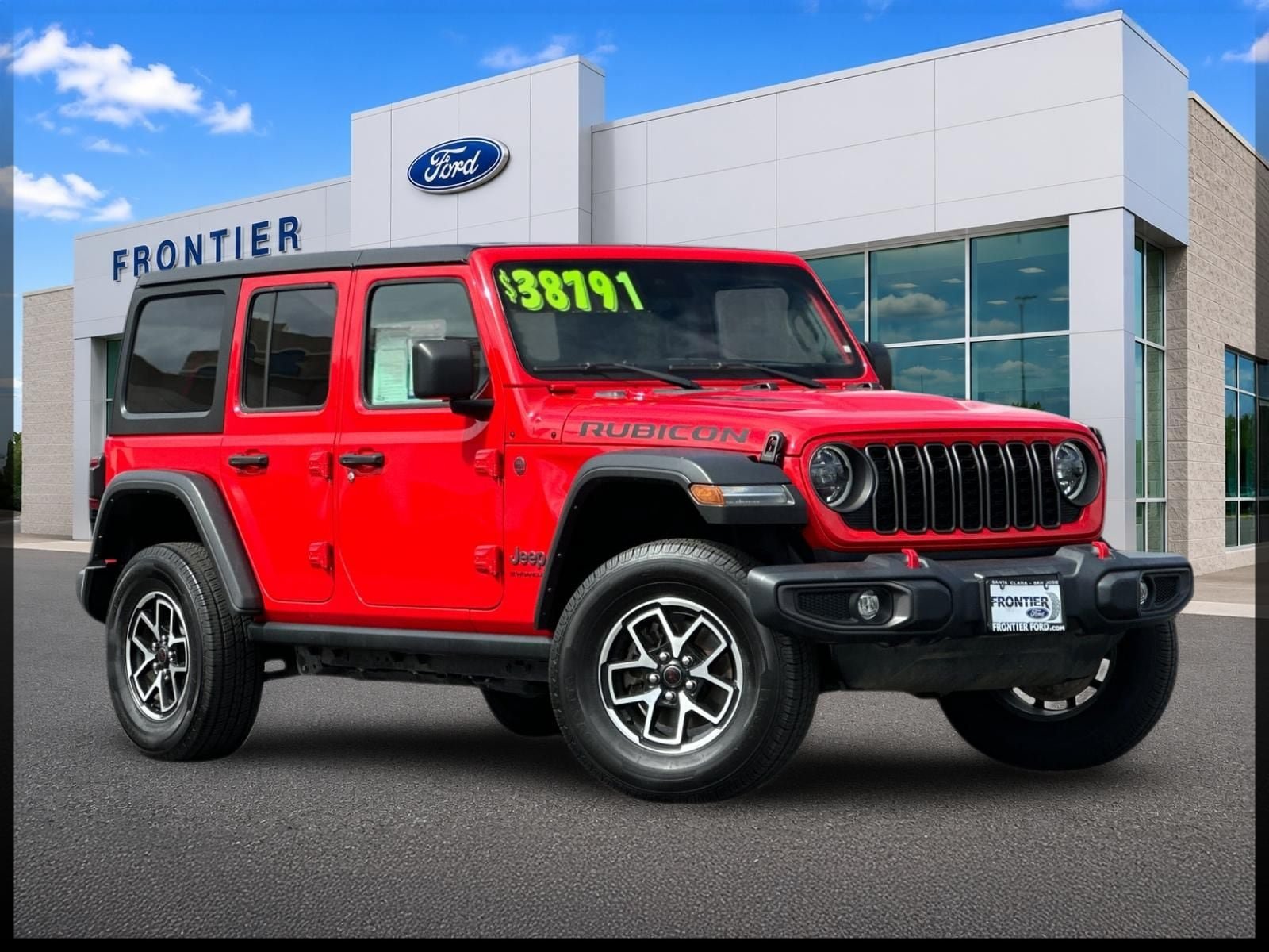 Used 2024 Jeep Wrangler Unlimited Rubicon AWD/4WD image 1
