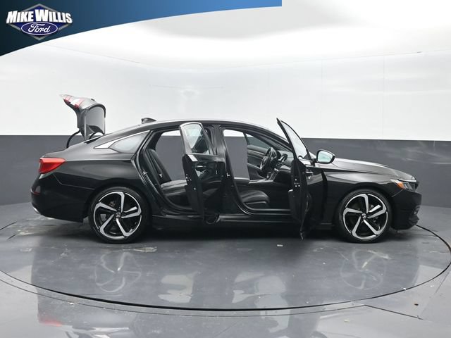 Used 2018 Honda Accord Sport image 27