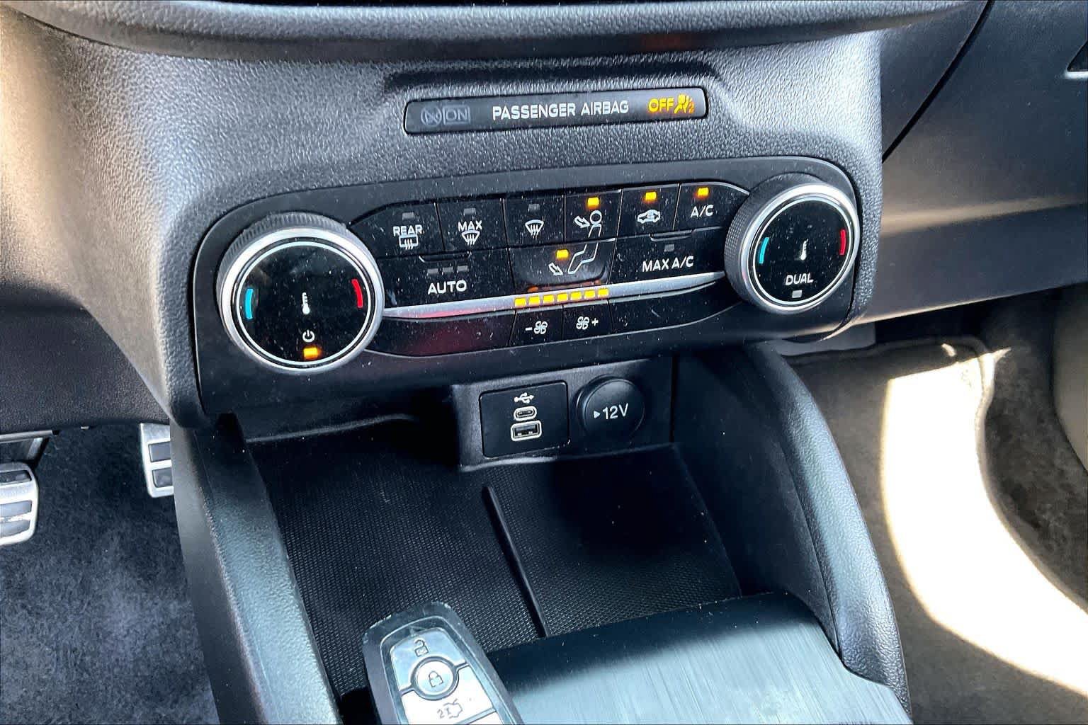 Used 2024 Ford Escape ST-Line FWD image 30