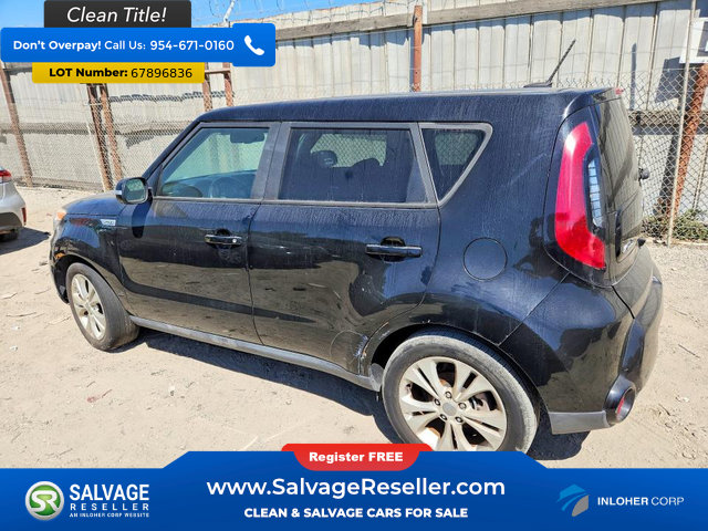 Used 2016 Kia Soul ! FWD image 3