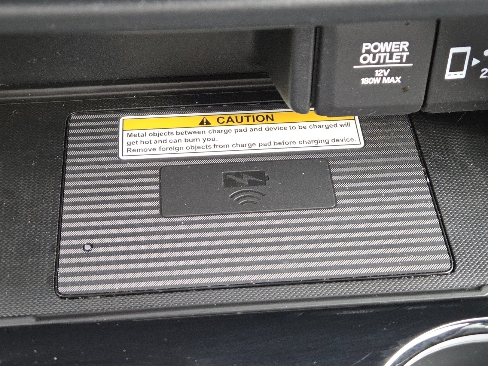 Used 2023 Honda Passport Elite image 12