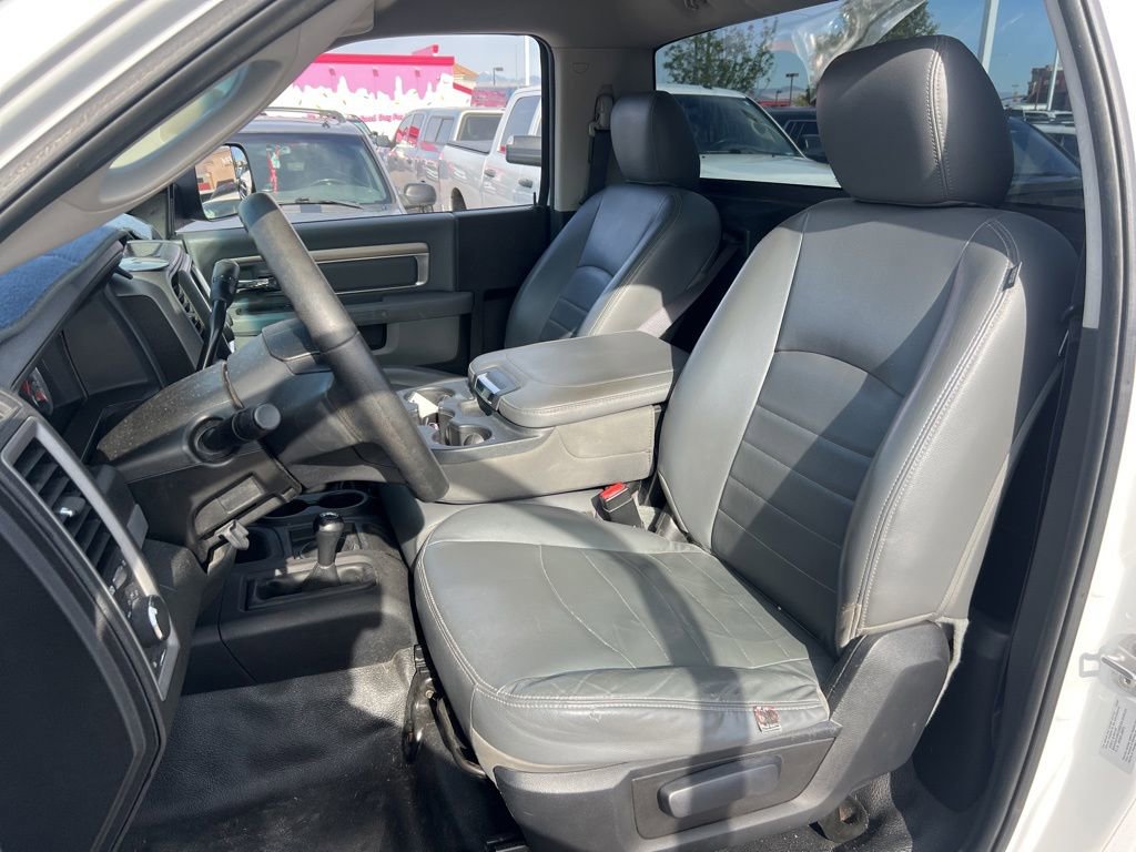 Used 2015 RAM 2500 Tradesman w/ Chrome Appearance Group AWD/4WD image 15