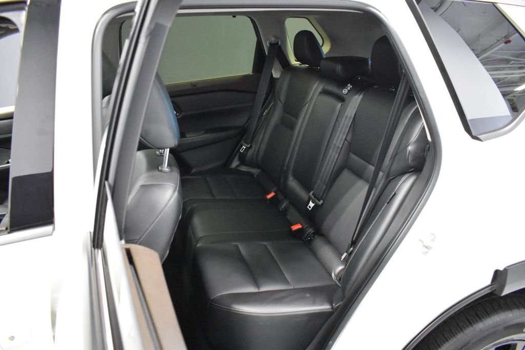 Certified 2023 Nissan Rogue SV w/ SV Premium B Package AWD/4WD image 32