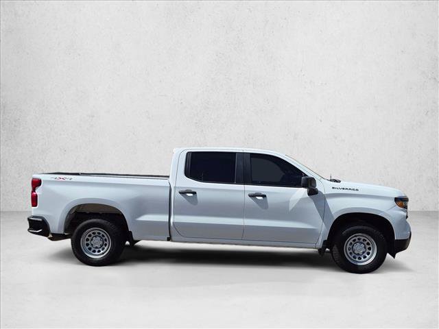 Used 2023 Chevrolet Silverado 1500 W/T w/ Trailering Package AWD/4WD image 4