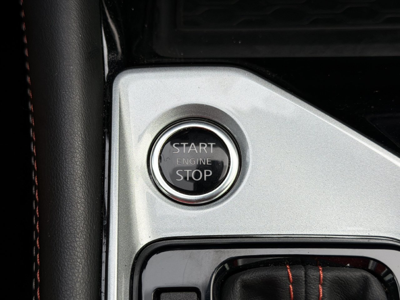 Certified 2024 Nissan Altima 2.0 SR FWD image 8