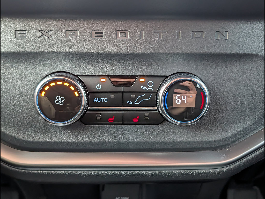New 2027 Ford Expedition Platinum w/ Stealth Performance Package AWD/4WD image 33