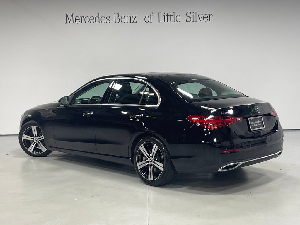 Used 2022 Mercedes-Benz C 300 4MATIC Sedan image 3