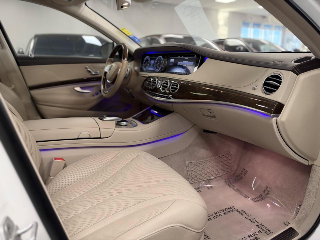 Used 2017 Mercedes-Benz S 550 Sedan image 23
