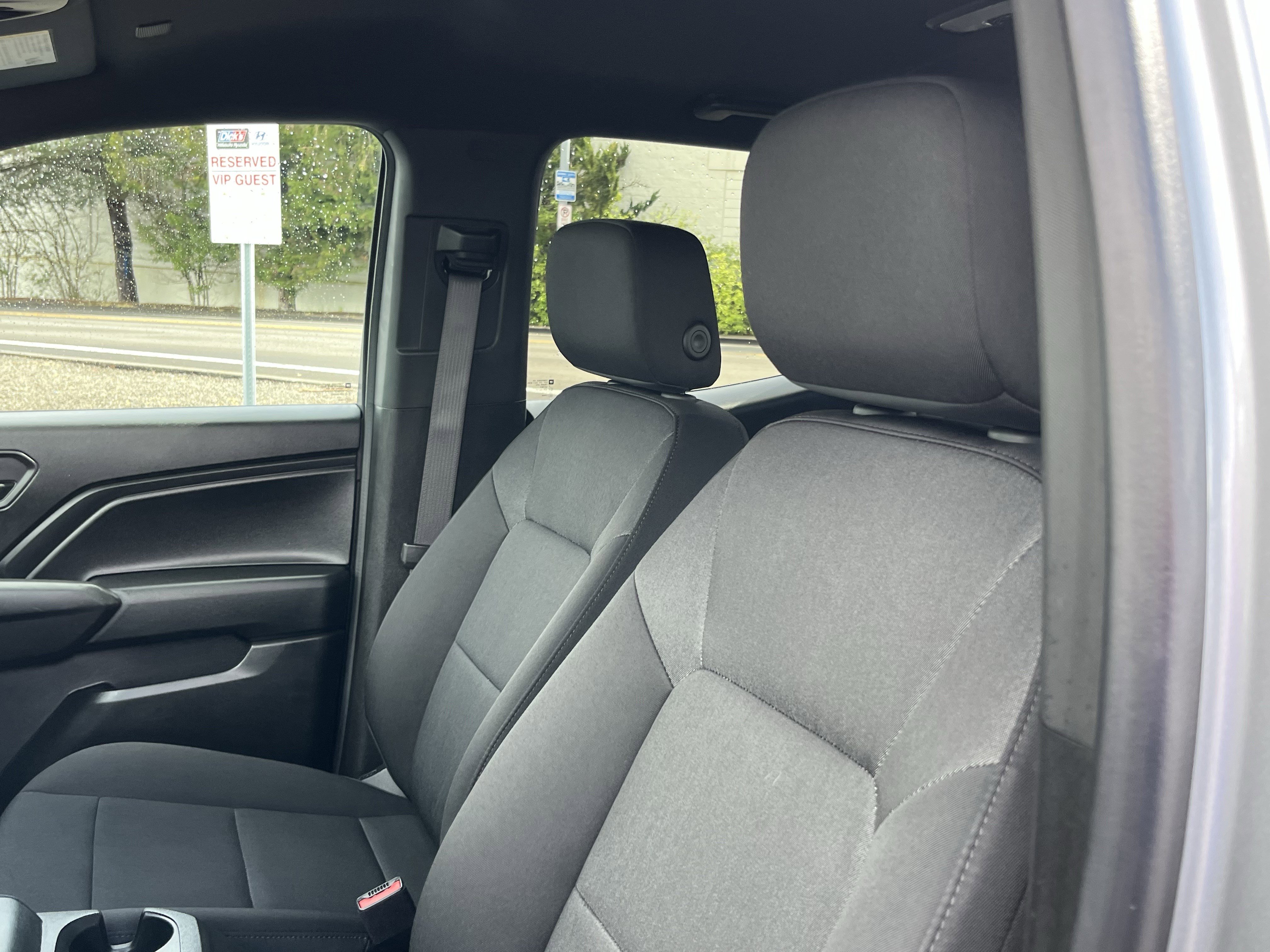 Used 2023 Chevrolet Colorado W/T image 14