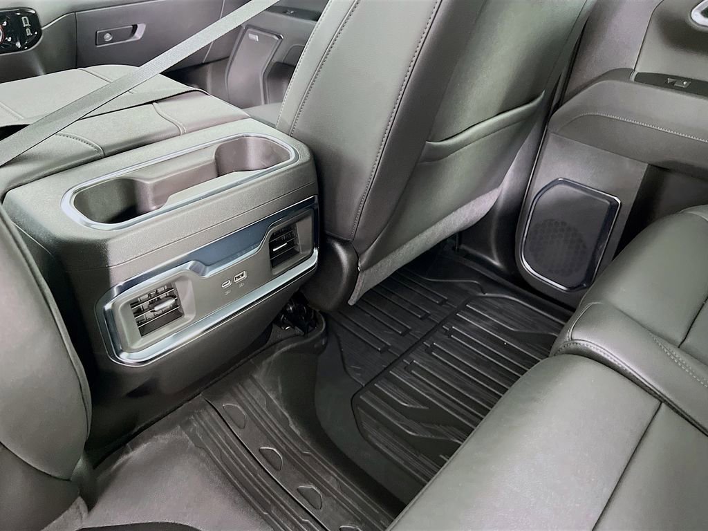 Certified 2025 GMC Sierra 1500 Elevation w/ Elevation Premium Package image 25