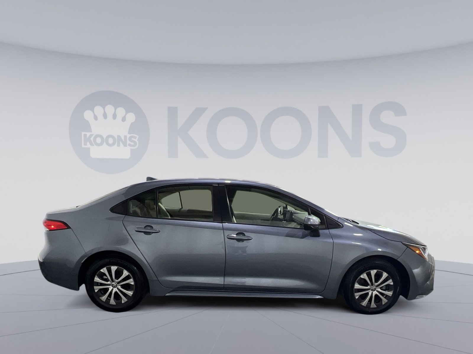Used 2022 Toyota Corolla LE FWD image 12