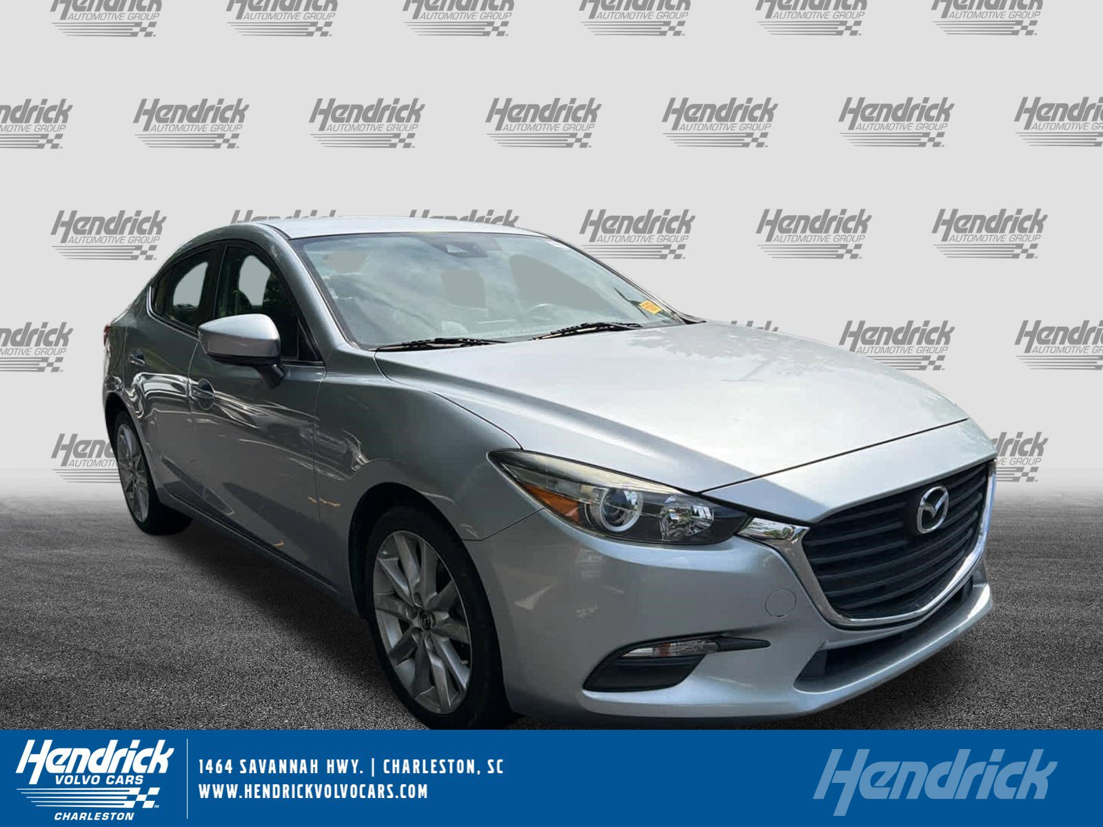 Used 2017 MAZDA MAZDA3 Touring image 1