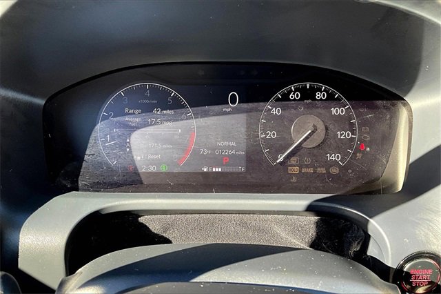 Used 2023 Honda HR-V LX image 15
