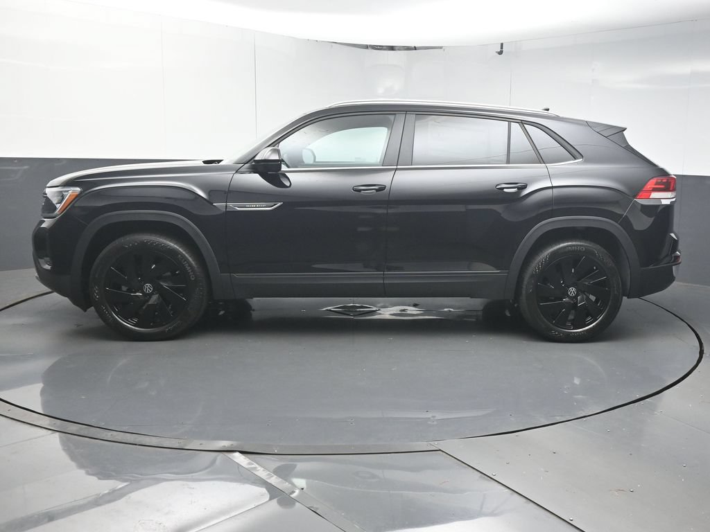 New 2026 Volkswagen Atlas Cross Sport SE FWD image 5