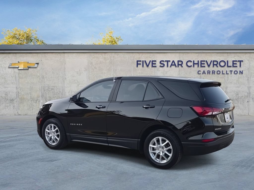 Used 2022 Chevrolet Equinox LS AWD/4WD image 6