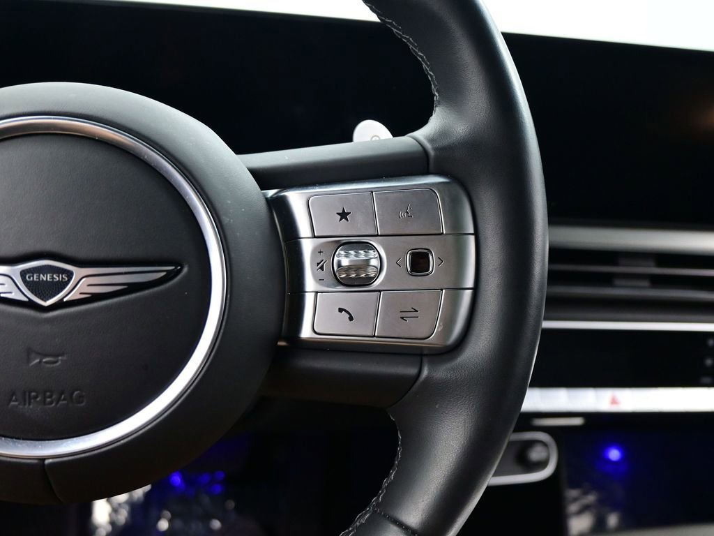 Used 2025 Genesis GV60 Advanced image 17