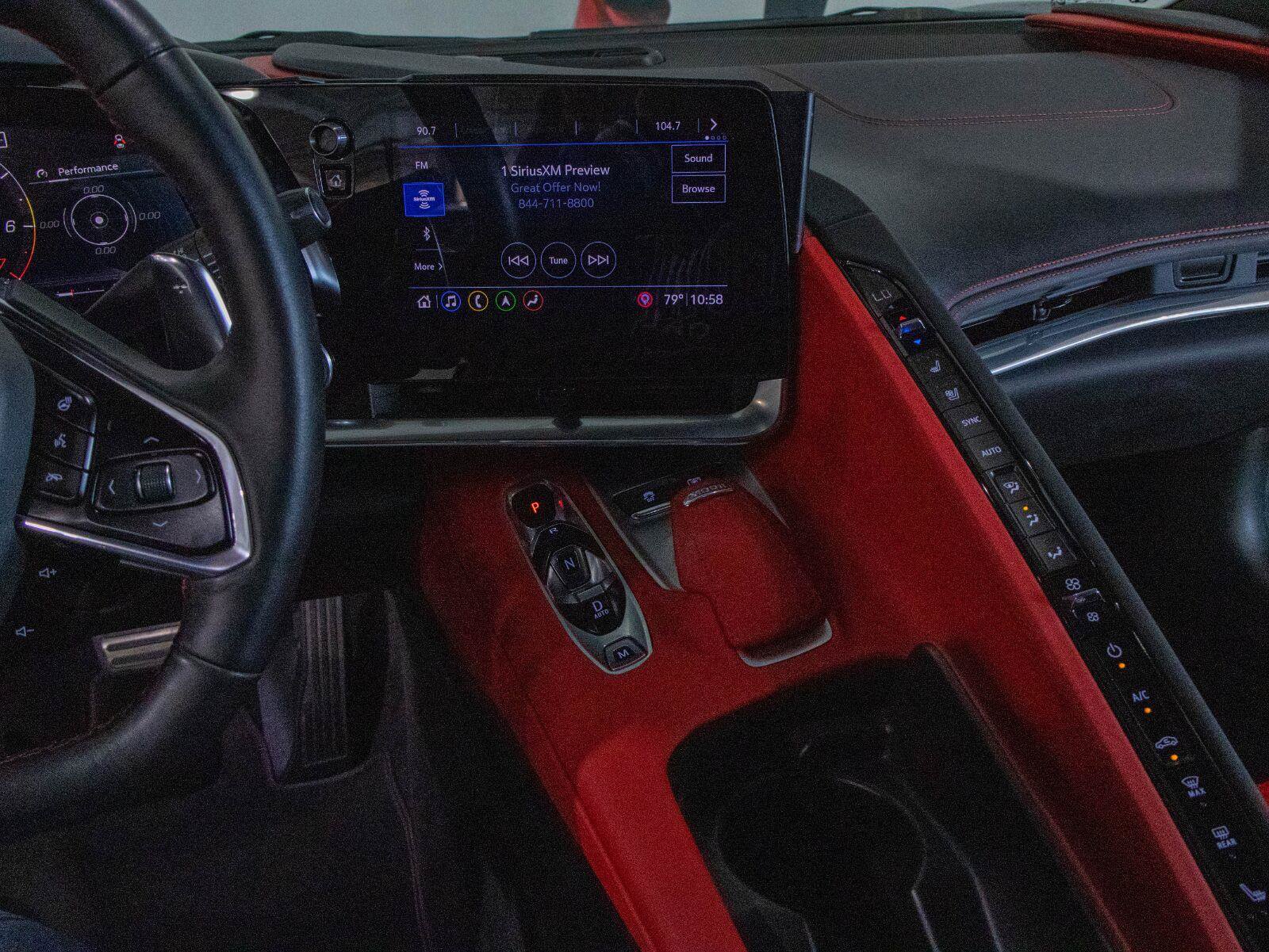 Used 2020 Chevrolet Corvette Stingray Preferred Cpe w/ 2LT Preferred Equipment Group RWD image 3