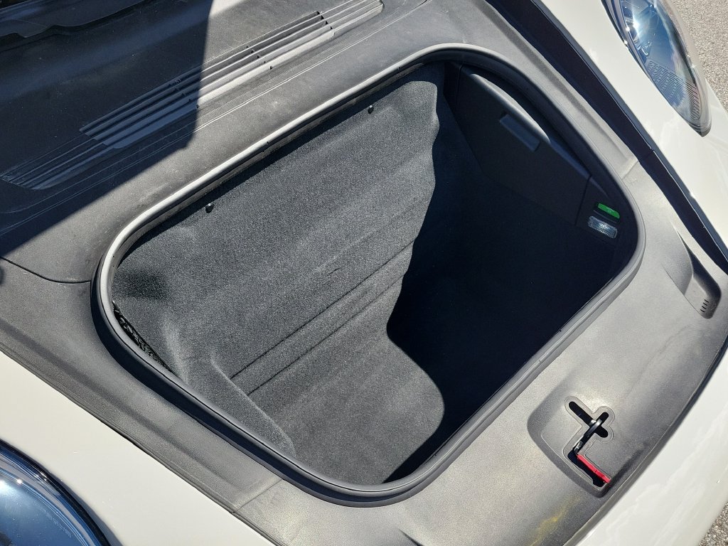 Certified 2022 Porsche 911 Turbo S AWD/4WD image 17