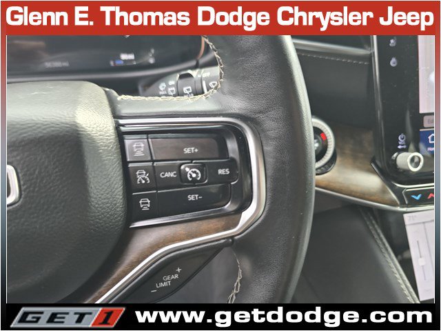 Certified 2024 Jeep Grand Wagoneer L 4WD image 18