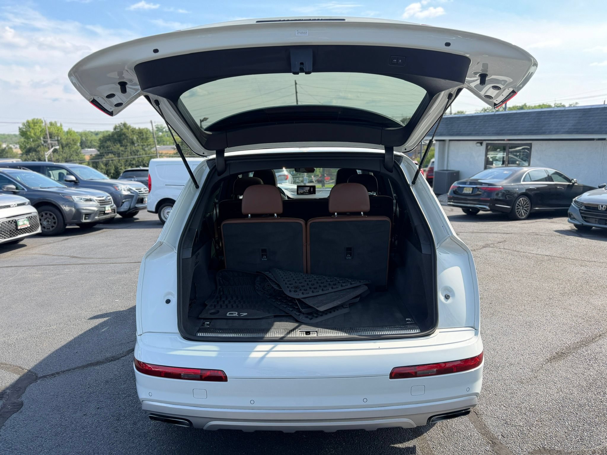 Used 2019 Audi Q7 3.0T Premium w/ Convenience Package AWD/4WD image 12